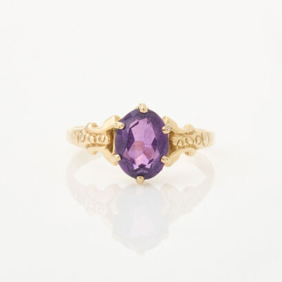 14ct Yellow Gold, Vintage, Oval 8.00 x 6.00 mm Amethyst Ring