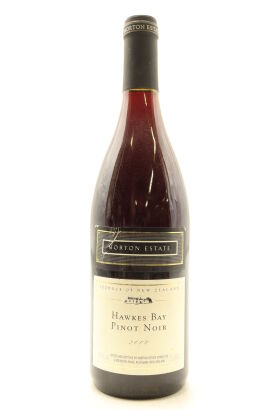 (1) 2000 Morton Estate White Label Pinot Noir, Hawke's Bay