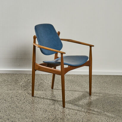 An Arne Vodder Swivel-Back Armchair for France and Daverkosen