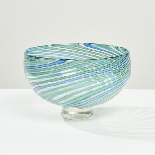 An Early Ann Robinson Glass Bowl