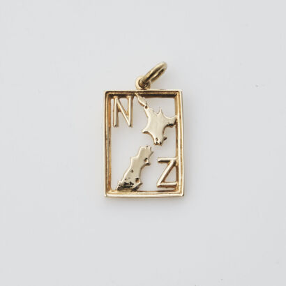 14ct NZ Charm