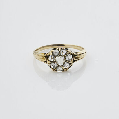 18ct Diamond Cluster Ring