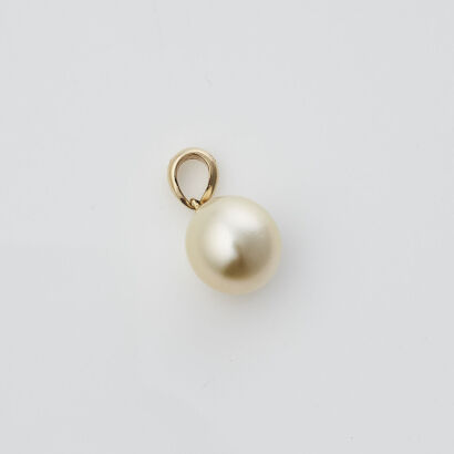 18ct Pearl Pendant