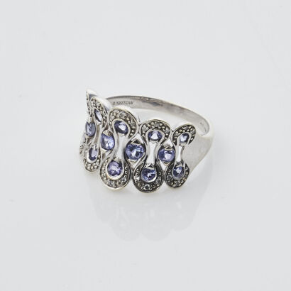 10ct Tanzanite and Diamond Ring