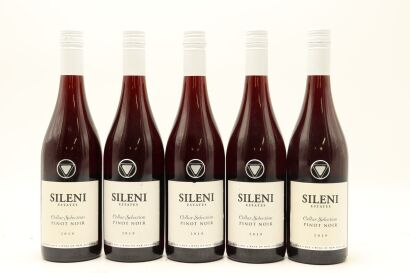 (5) 2019 Sileni Estates Cellar Selection Pinot Noir, Hawke's Bay