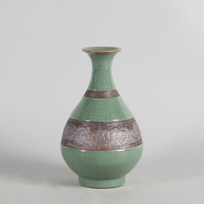A Carved Chinese Green-glazed Crackled Vase (Guan Mark)