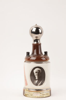 (1) Jim Beam Thomas Edison lightbulb figurine