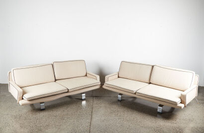 A Pair Of Saporiti Italia Sofas 2.5 Seaters