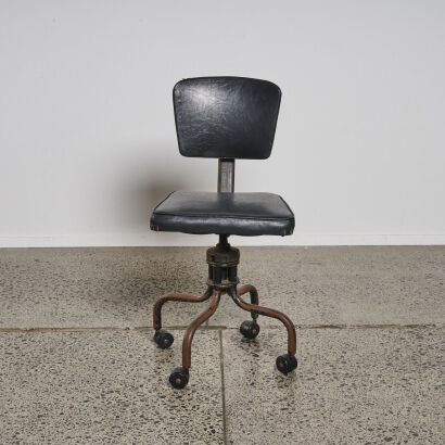 An Industrial Machinist Chair