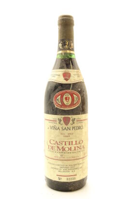 (1) 1982 San Pedro Castillo de Molina Cabernet Sauvignon, Maule Valley