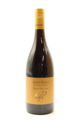 (1) 2016 Mt. Difficulty Long Gully Pinot Noir, Bannockburn