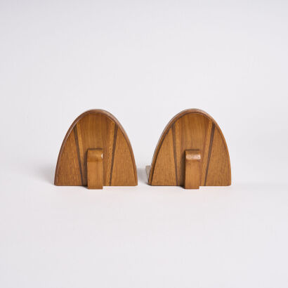 A Pair Of New Zealand Timbers Book Ends