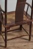 十九世纪早期中国榆木四出头官帽椅一对 / A Pair of Early 19th Century Chinese Elm (Yumu) Chairs - 2