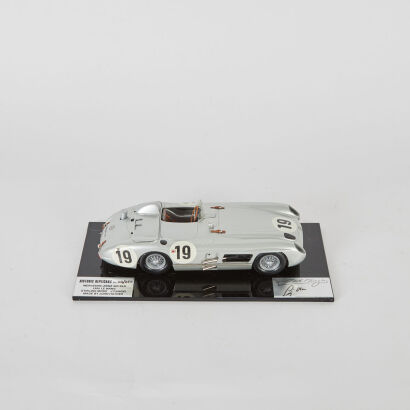 Historic Replicars (John Haynes) hand built Mercedes-Benz 300SLR 1:24