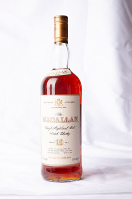 (1) The Macallan 12 year old Single Malt Whisky 1000ml 43% abv Circa 1990s 