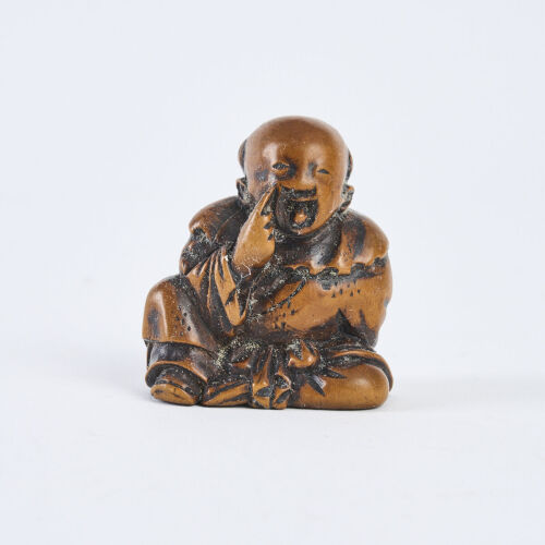 A Good Early 19th Century Boxwood Netsuke Of A Young Boy