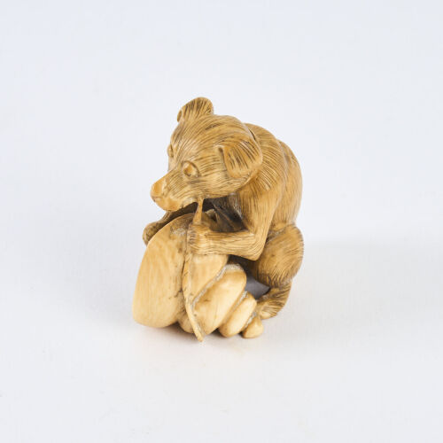 A Late Edo Period Netsuke Of A Dog, c1850