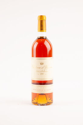 (1) 1997 Chateau d'Yquem, Sauternes