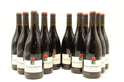 (12) 2006 Escarpment Pinot Noir, Martinborough [JR16.5] [BC94]