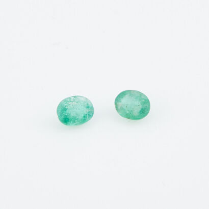 One Pair of Loose, Oval Emeralds of 1.55ct Total Weight