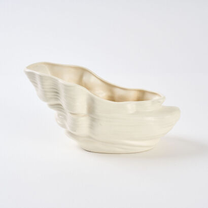 A Crown Lynn Oyster Vase
