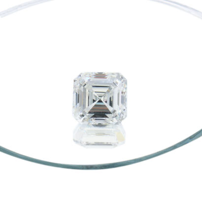 An Exceptional 2.06 ct Square Emerald Cut Loose Diamond. E Colour, VVS1 Clarity, GIA Certified