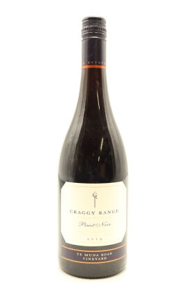 (1) 2015 Craggy Range Te Muna Road Vineyard Pinot Noir, Martinborough