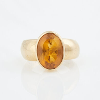 14ct Yellow Gold, 10.00ct Oval Citrine Ring