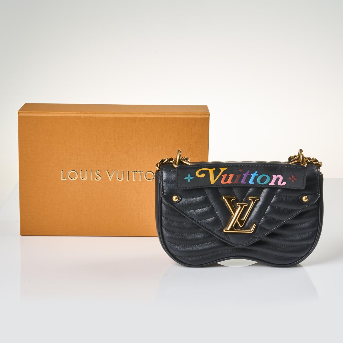 Louis Vuitton Black New Wave Chain PM