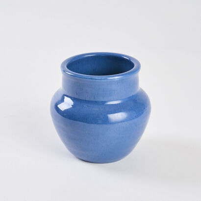 An Olive Jones Blue Squat Speckled Glaze Vase