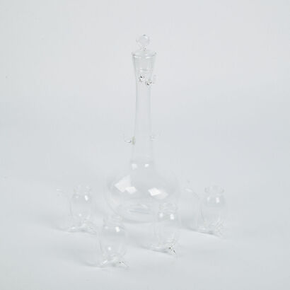 A Jeray Vinology Brandy Port Decanter With Four Glasses