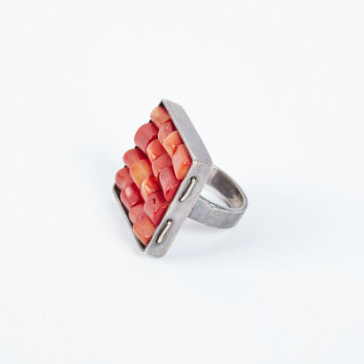 A Vintage Sterling Silver Coral Ring C1970s