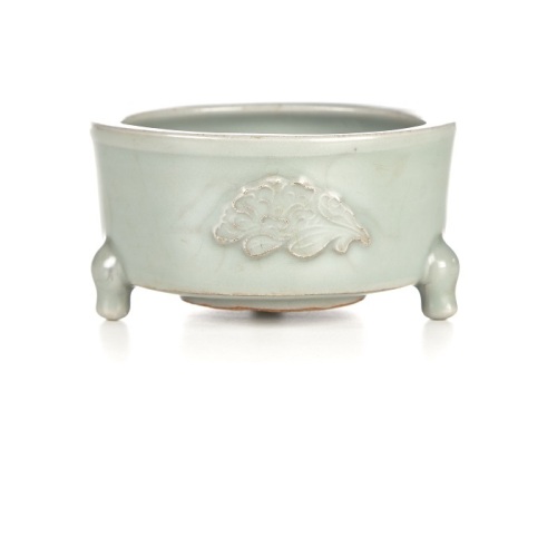 A Song Dynasty Style Longquan Kiln Incense Burner