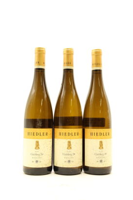 (3) 2018 Weingut Hiedler Gaisberg Riesling Reserve Erste OTW Lage, Kamptal