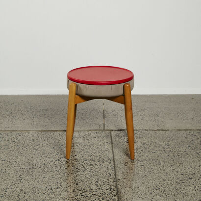 A Miniforms Italia Convertible side table