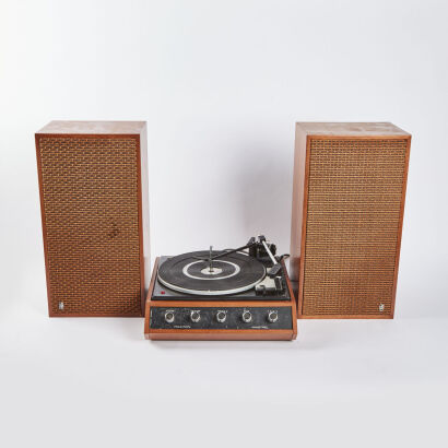 A Vintage Fountain Minstrel Record Player & Speakers