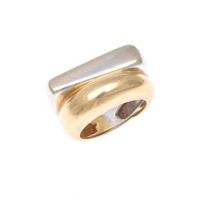 18ct FRED Ring