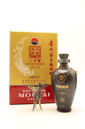 (1) 2006 Kweichow Maotaizhen Jiuyuan Distillery Tianchunguojiu 30 years, 52% ABV, 500ml (GB)