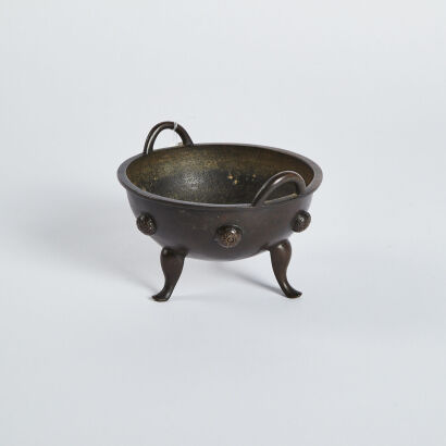 A Chinese Qing Dynasty Bronze Incense Burner (Ming Dynasty Xuantong Mark)