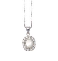 18ct Diamond Pendant