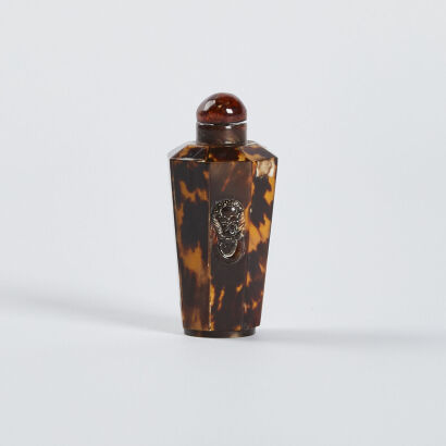 A Chinese tortoiseshell octagonal snuff bottle