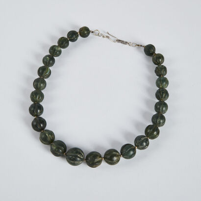 An old Chinese green jade beads necklace