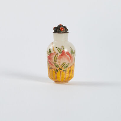 A Chinese enamel glass 'Sanduo' snuff bottle