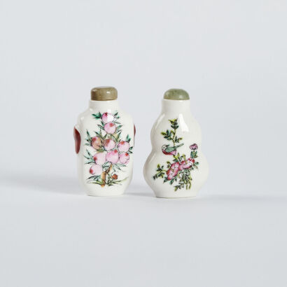 A Chinese famillie-rose 'peach'snuff bottle, Chinese famille-rose figure snuff bottle x2 (Qianlong Mark)