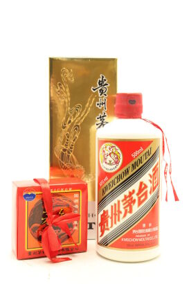 (1) 2014 Kweichow Flying Fairy Moutai with 2 glass, 53% ABV, 500ml (GB)