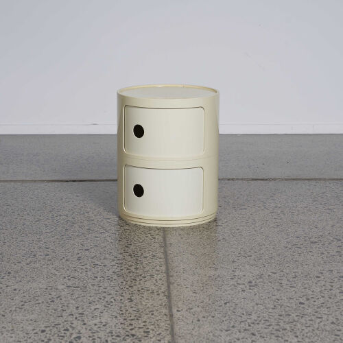 A Kartell Componibili By Anna Castelli Ferrieri