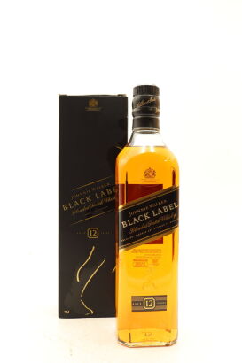 (1) Johnnie Walker Black Label 12 Year Old Blended Scotch Whisky, 40% ABV