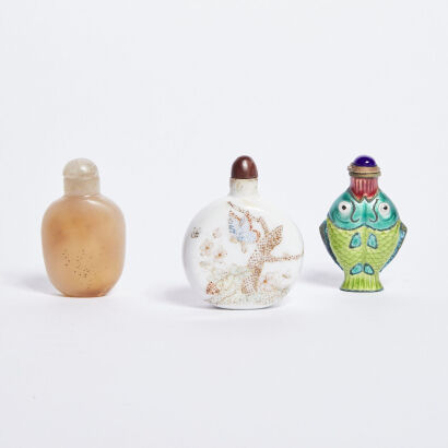 A Chinese white glass with gilt-decorated 'butterfly and flower snuff bottle A Chinese agate snuff bottle A Chinese painted enamel snuff bottle with double fish pattern