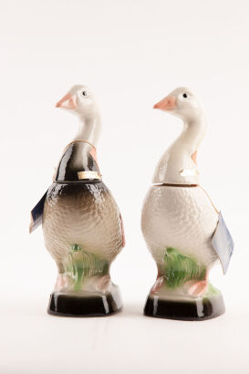 (2) Jim Beam Bourbon Whiskey Regal China Decanter Snow Goose 750ml  80 proof 100 months 