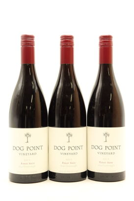 (3) 2015 Dog Point Pinot Noir, Marlborough [JR16.5]